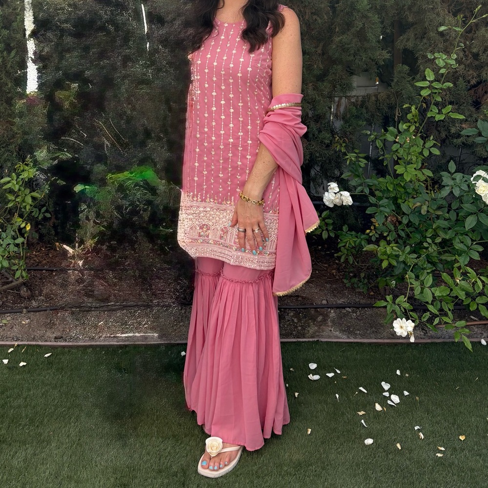 Pink Embroidered Sleeveless Kurta Set